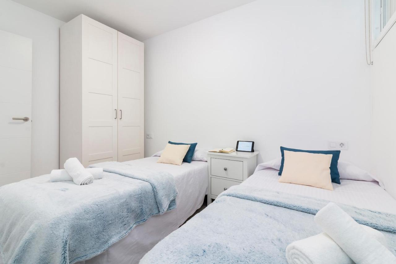 Homeforguest Modern And Recently Renovated Apartment In Arona 阿罗纳 外观 照片